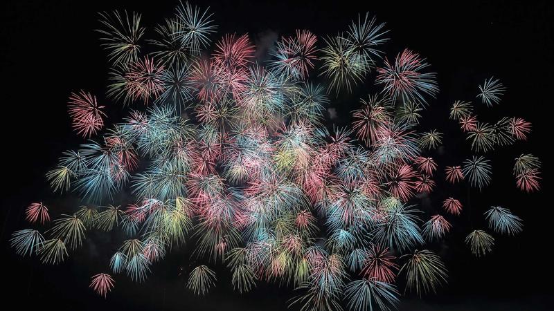冰球突破幸运百搭产品特性展示